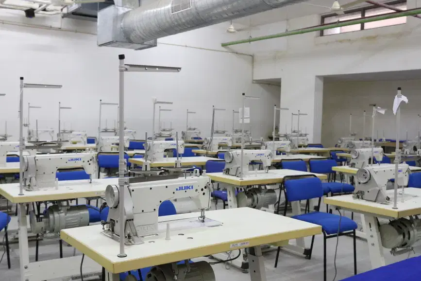 Amity University Kolkata Academic photo 16